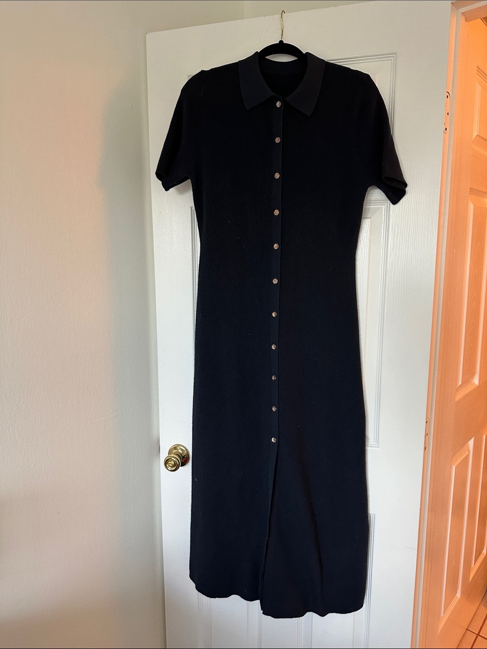 Commense Black Button-Front Collared Maxi Dress